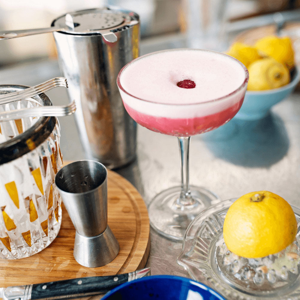 Essentials to make cocktails