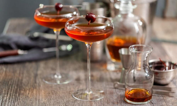 Manhattan Cocktail Recipe | Cocktail Collective