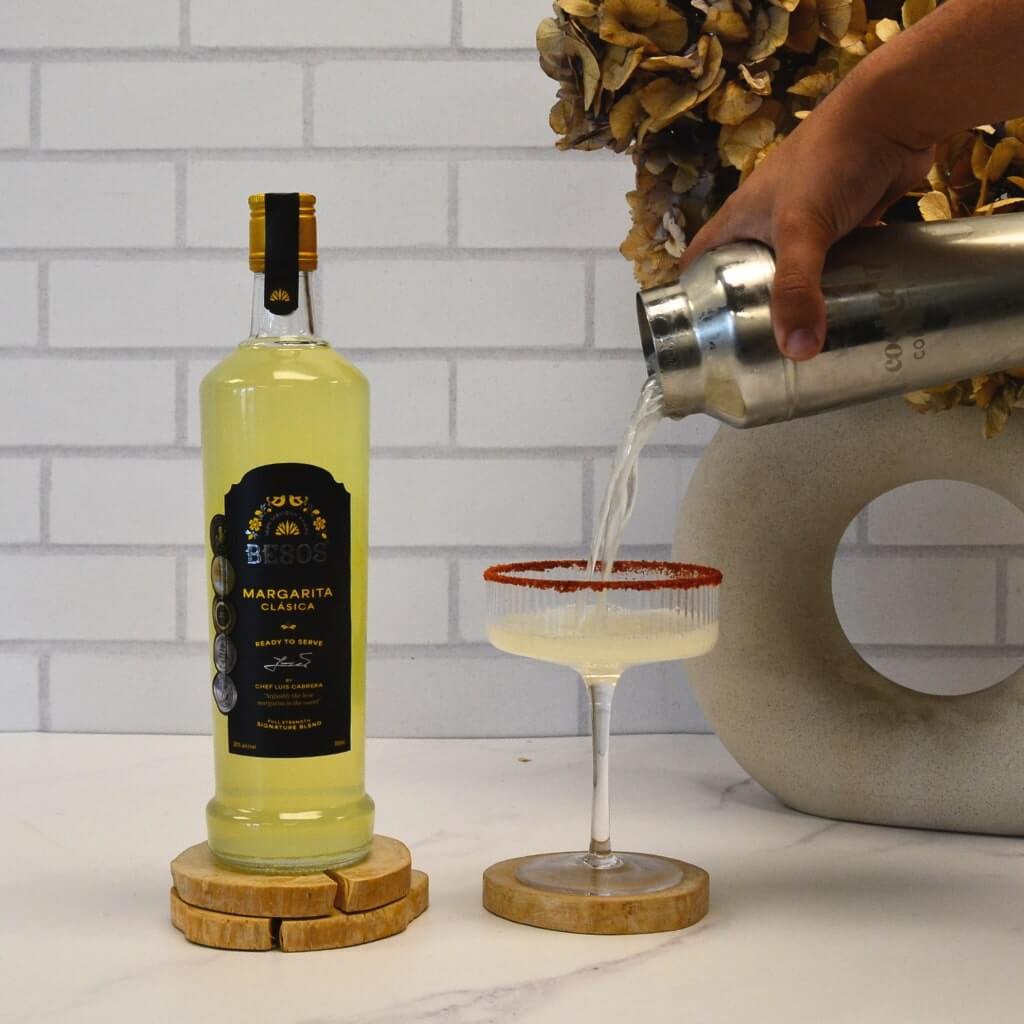 700ml Besos Margarita with awards | Cocktail Collective