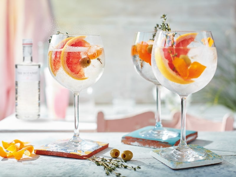 Gin cocktails in Schott Zwiesel Gin glasses