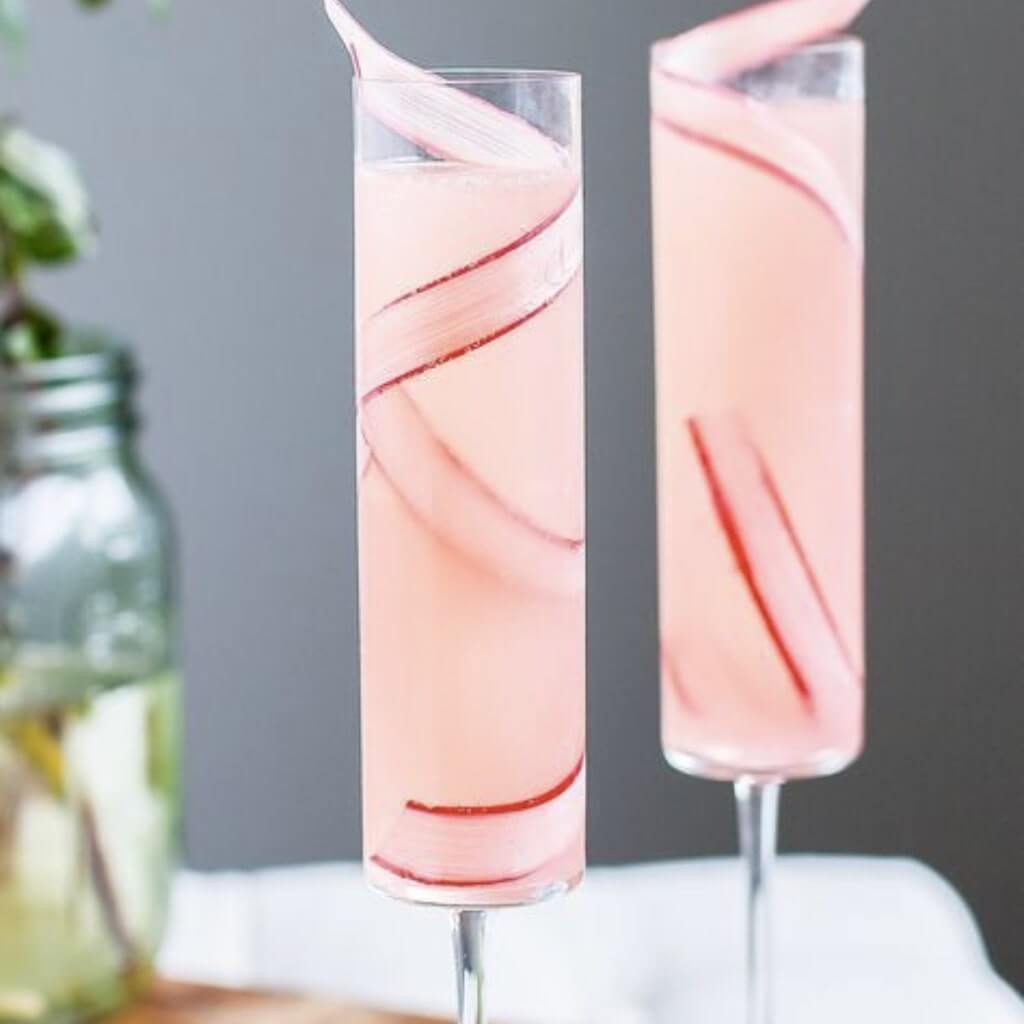 Berry Gin Fizz Cocktail Box